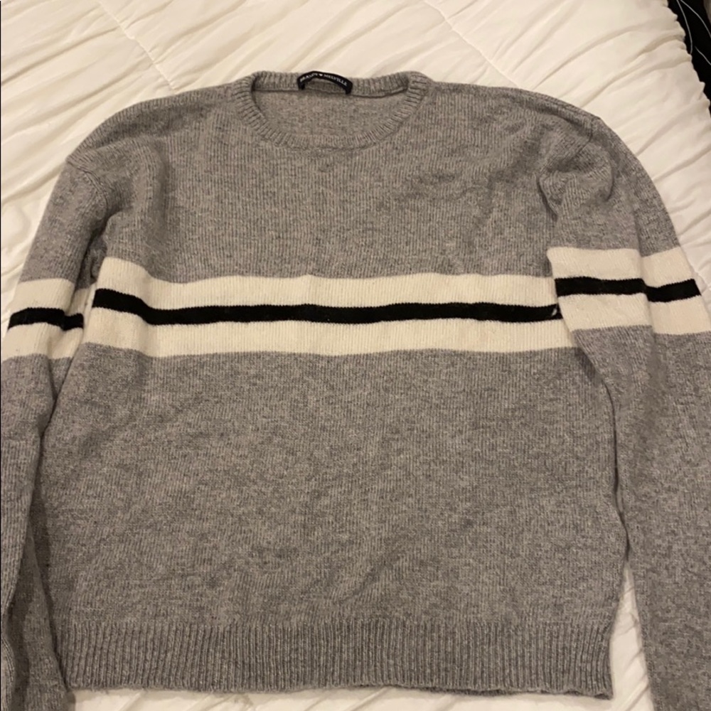 Brandy Melville grey sweater